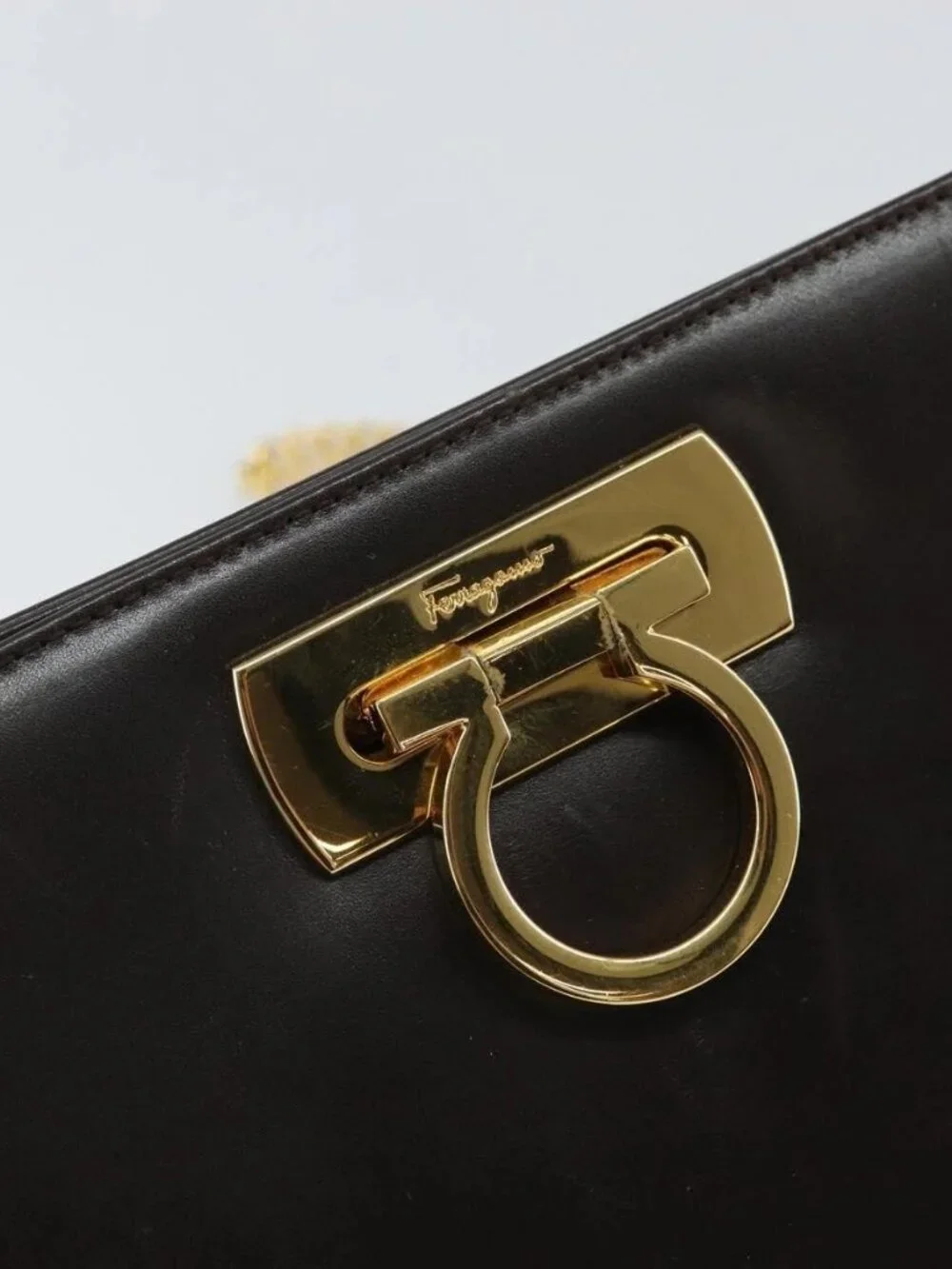 Salvatore Ferragamo Gancini Chain Shoulder Bag Leather Brown Gold Auth 166439